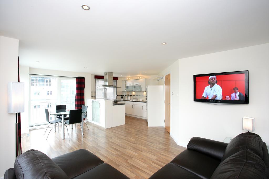 Kepplestone Manor Aberdeen Room photo